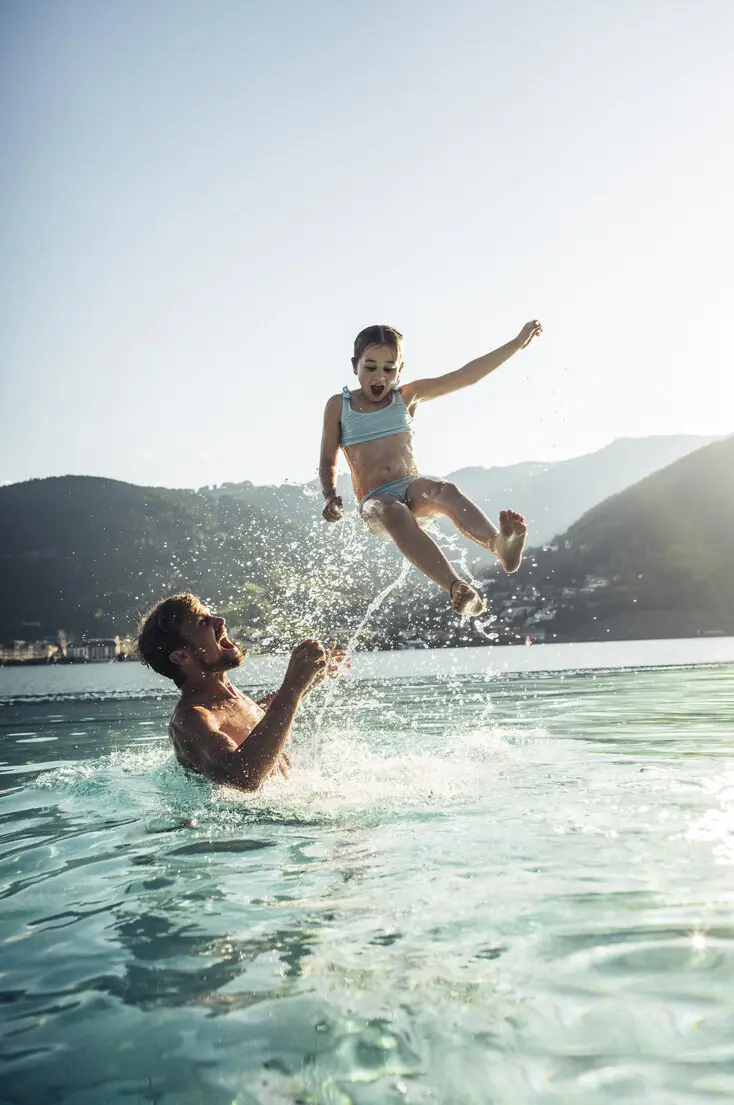 Fun in the water at the lido Thumersbach — Zell am See-Kaprun, Austria