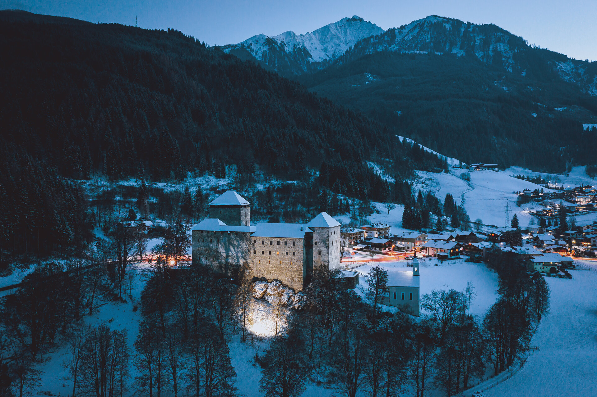 Kaprun Castle at night