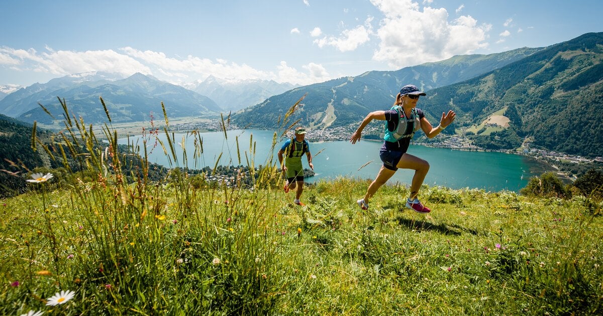 Trail running com panorama de montanha em Zell am See-Kaprun