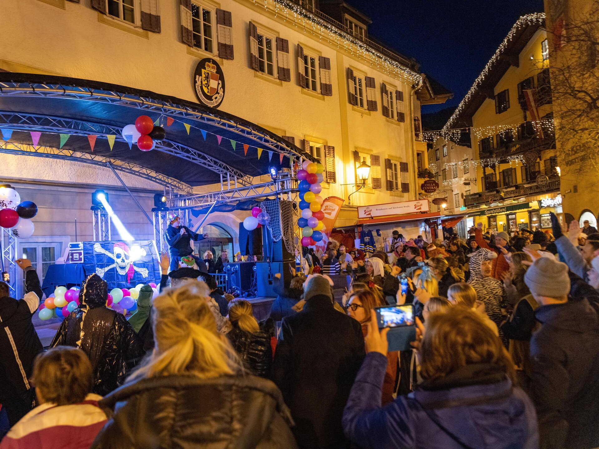 Carnival in Zell am See-Kaprun on the Stadtplatz